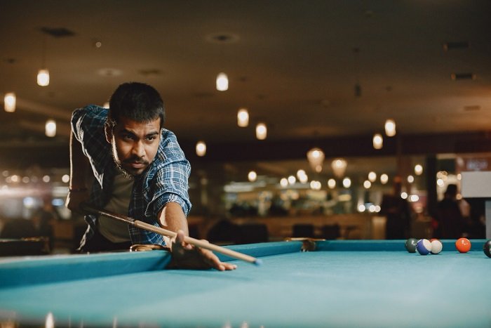 different-types-of-pool-cues-and-their-advantages